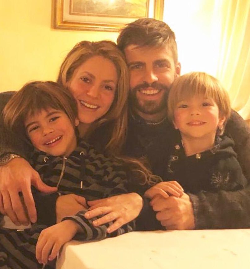 Shakira a Gerard Piqué s rodinou
