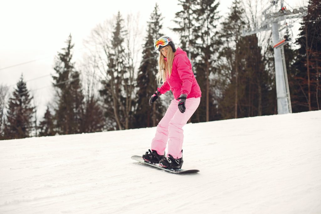 Snowboard žena