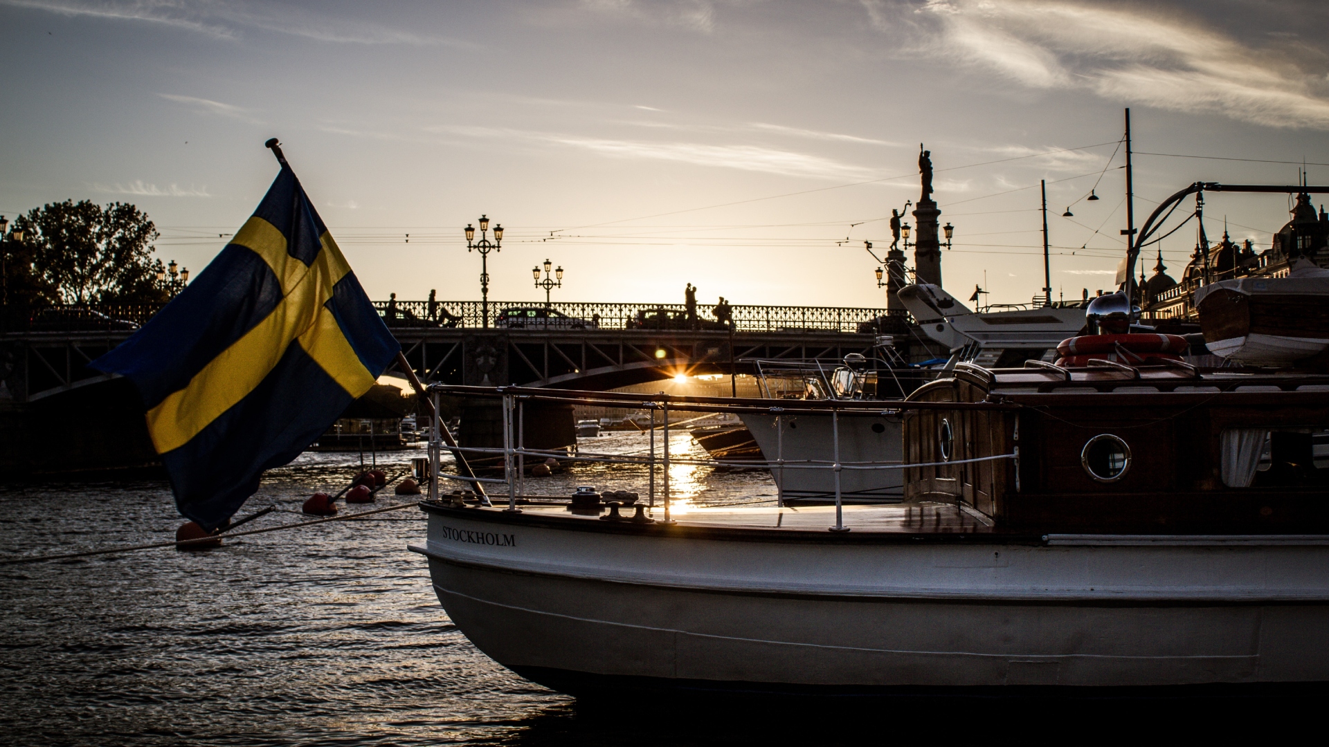 Vlajka Švédska na lodi