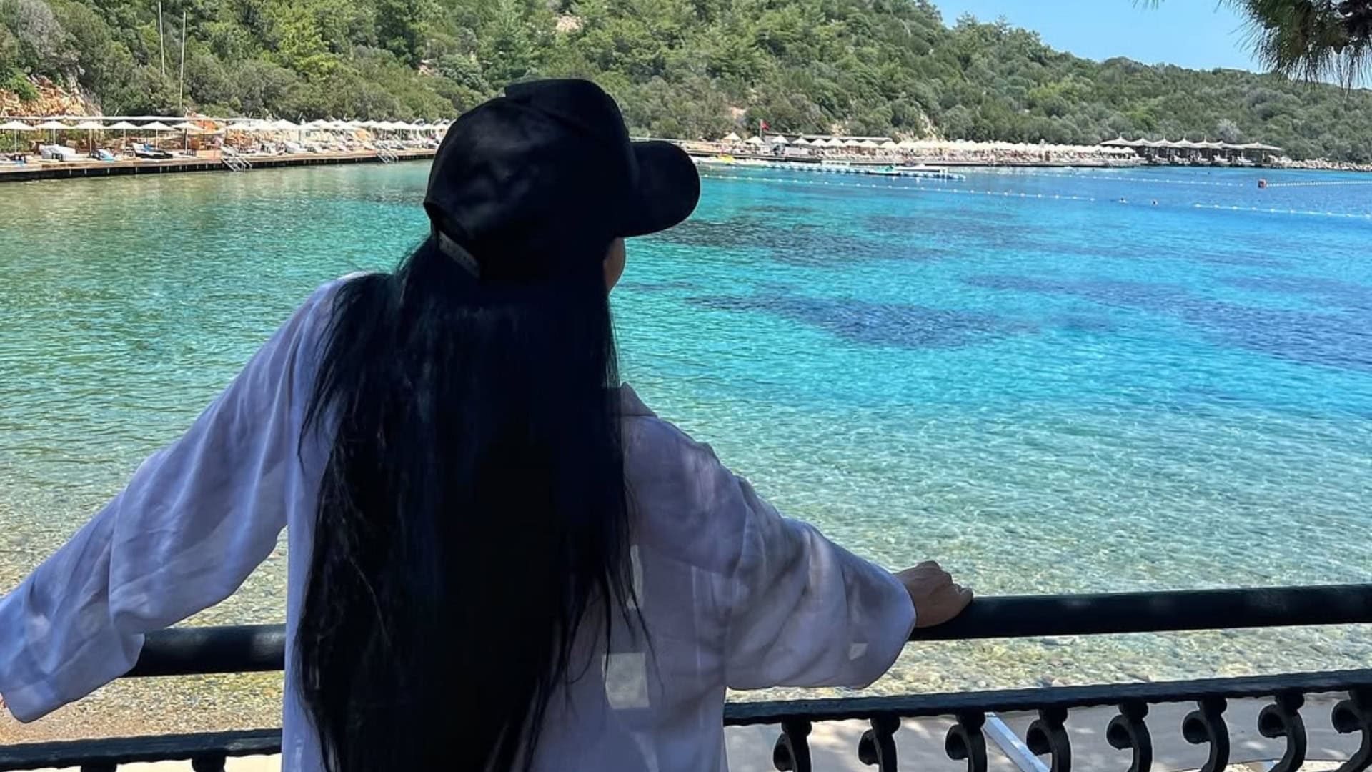 Známa Češka Andrea Pomeje mala nehodu so psom